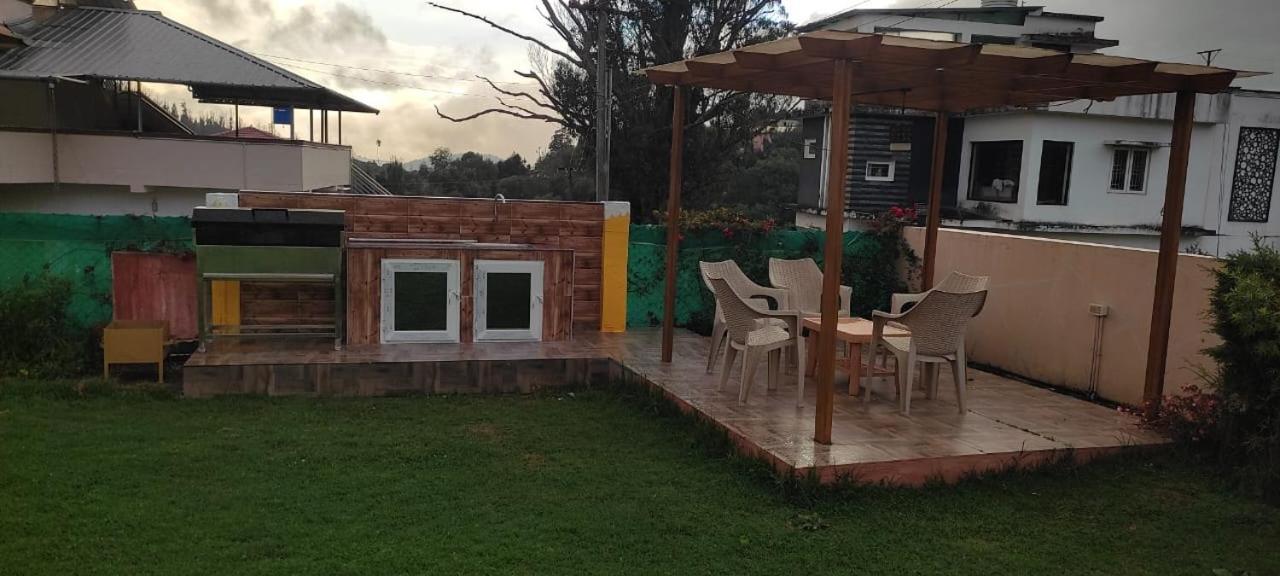 Bed and Breakfast Rose Garden Enclave For Families & Executives Ooty Exteriér fotografie